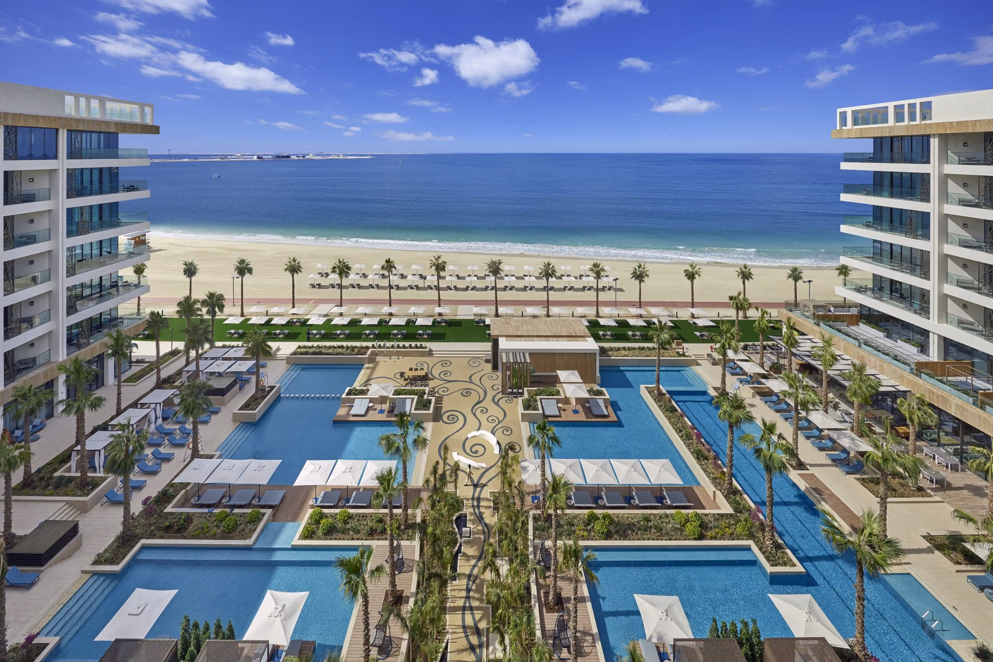 Mandarin Oriental Jumeira, Dubai: the hotel from the beach
