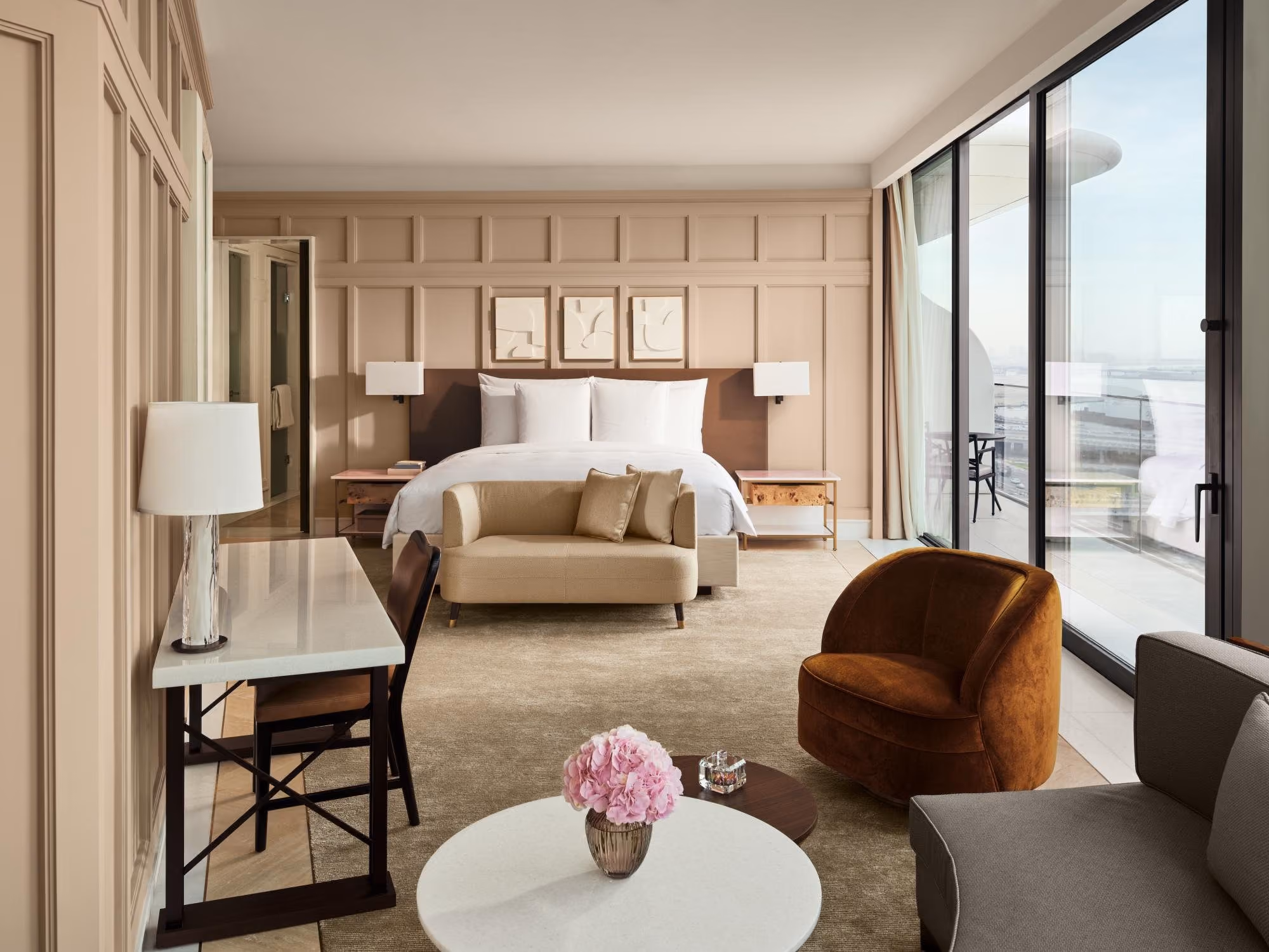 The Lana, Dubai: a junior suite