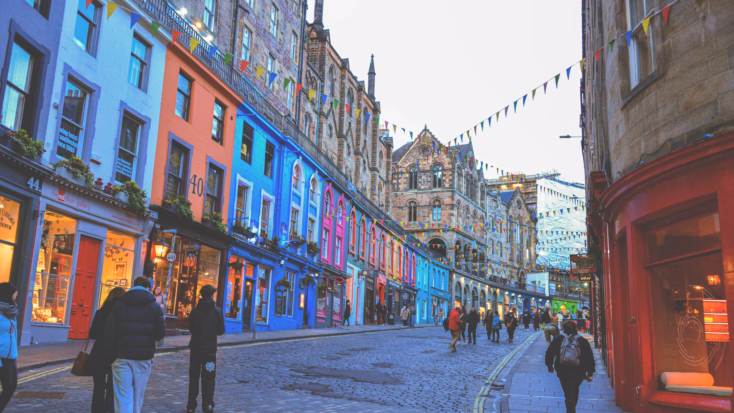 Victoria Street in Edinburgh's Old Town