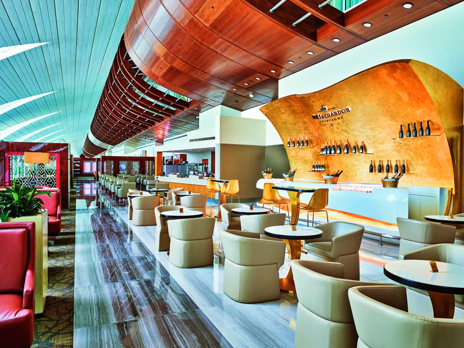 The champagne bar, in the Emirates business class lounge at Dubai International