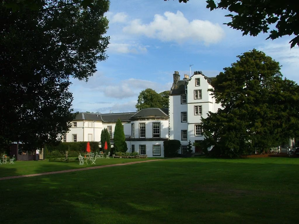 Prestonfield House across its lawn